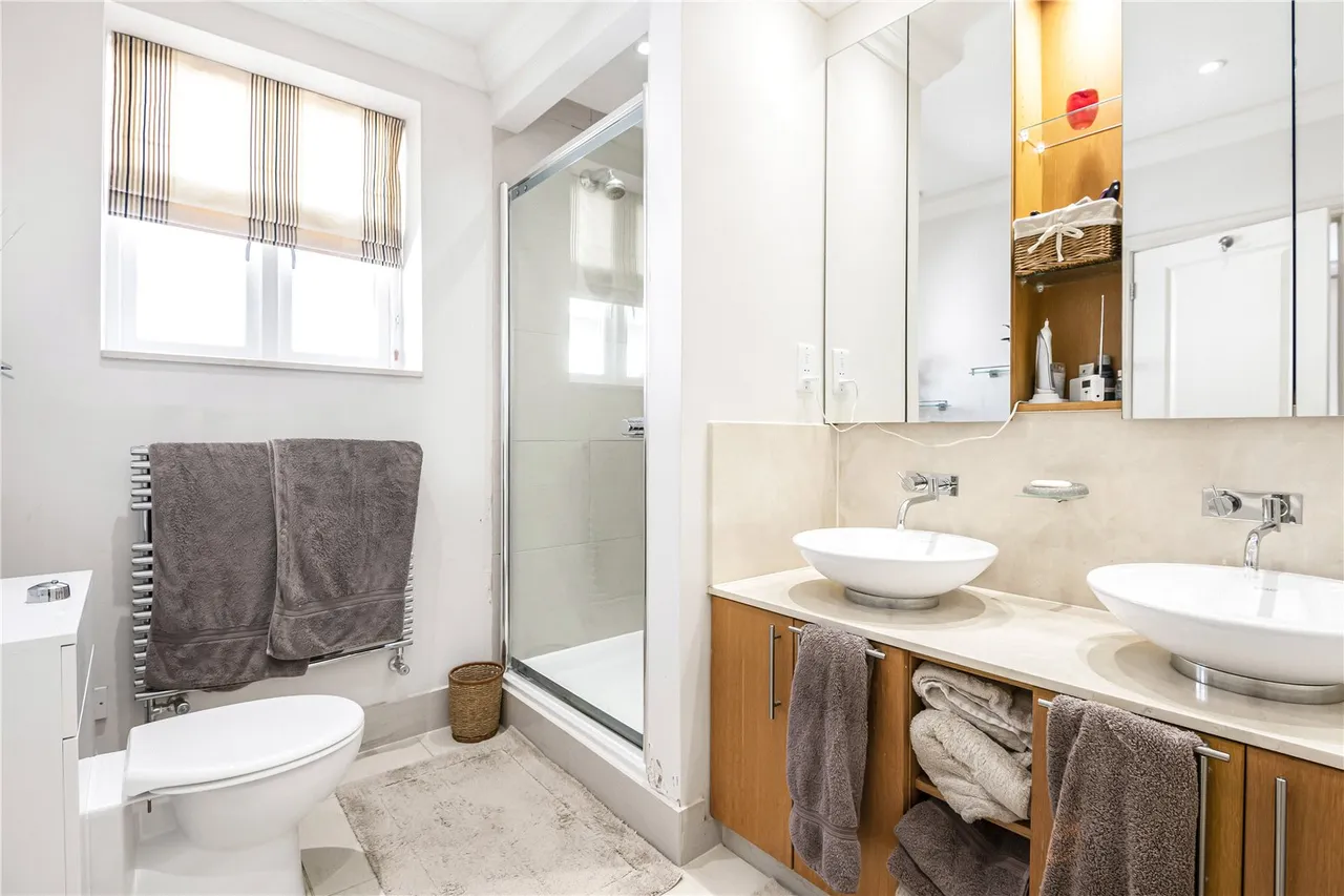 Parkgate Avenue, Hadley Wood, EN4 0NN, photo 22