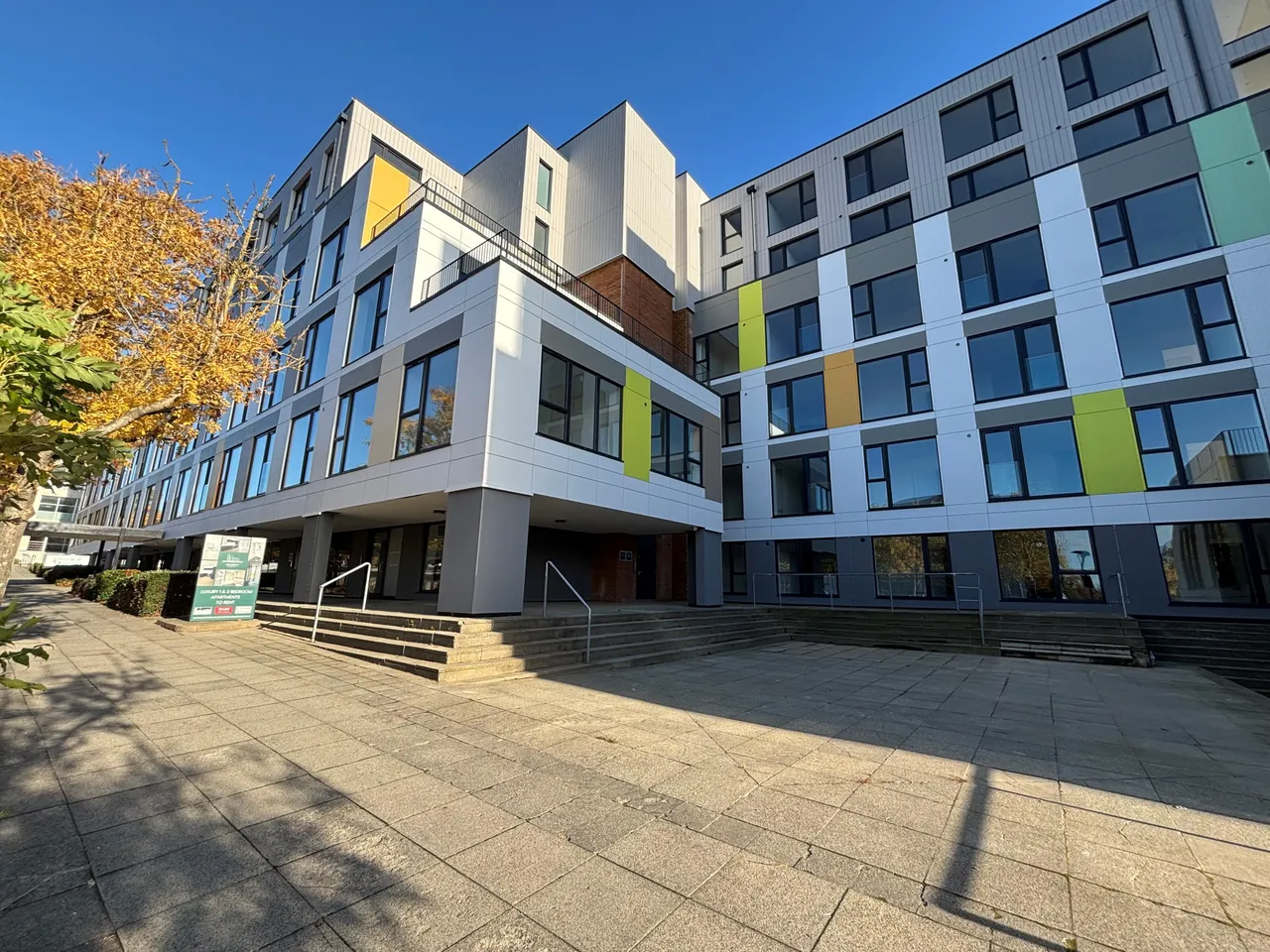 1 bed flat to rent — Silbury court, MK9