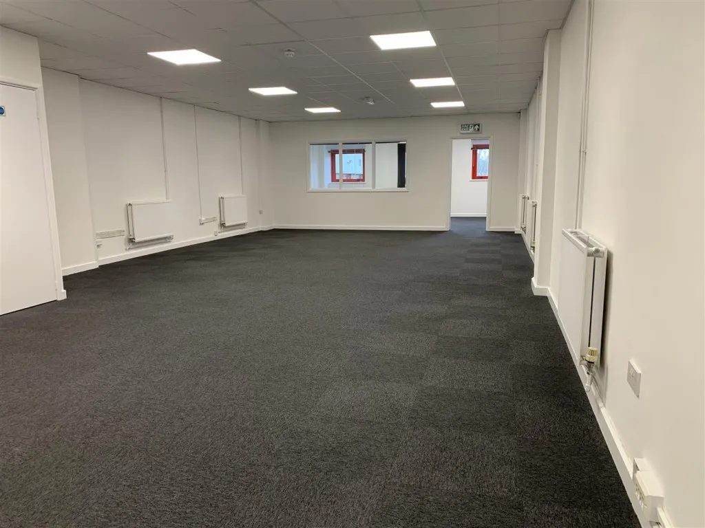 Unit 2, Mead Court, Cooper Road, Thornbury, Bristol, BS35 3UW, photo 4