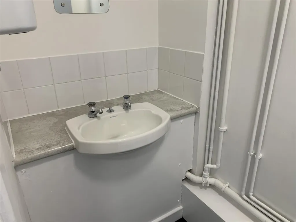 Unit 2, Mead Court, Cooper Road, Thornbury, Bristol, BS35 3UW, photo 13