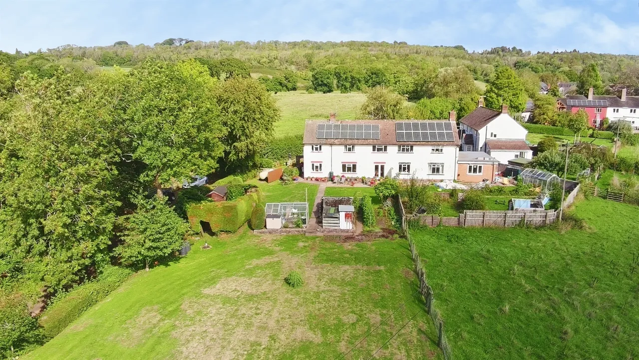 Fairleigh Dinas Powys, CF64, photo 23