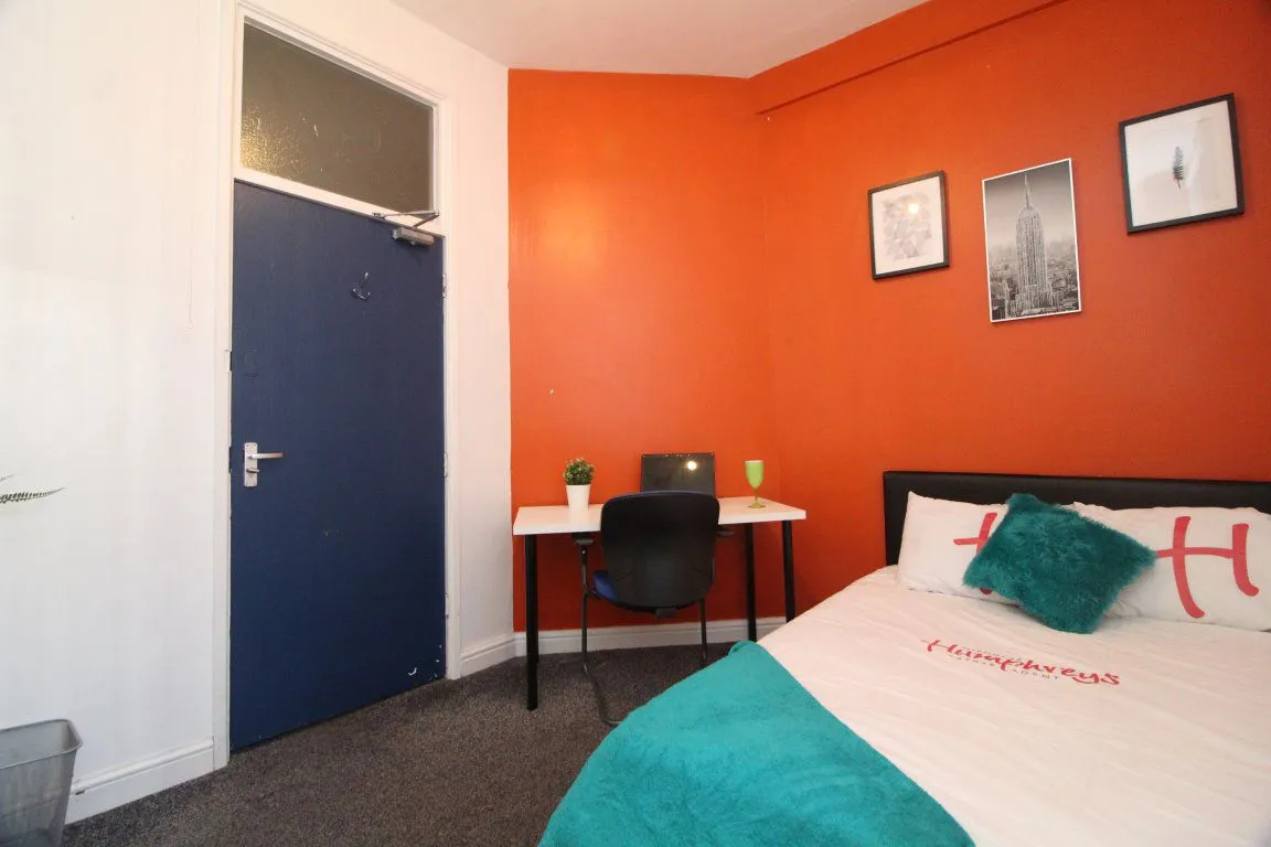 Wilkinson Street, S10, photo 2