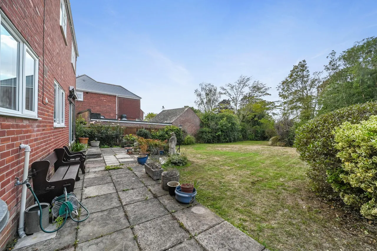 Newbridge Hill, West Bergholt, photo 29