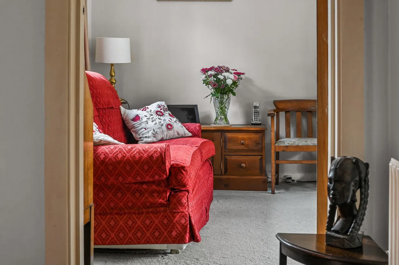 Newbridge Hill, West Bergholt, photo 13