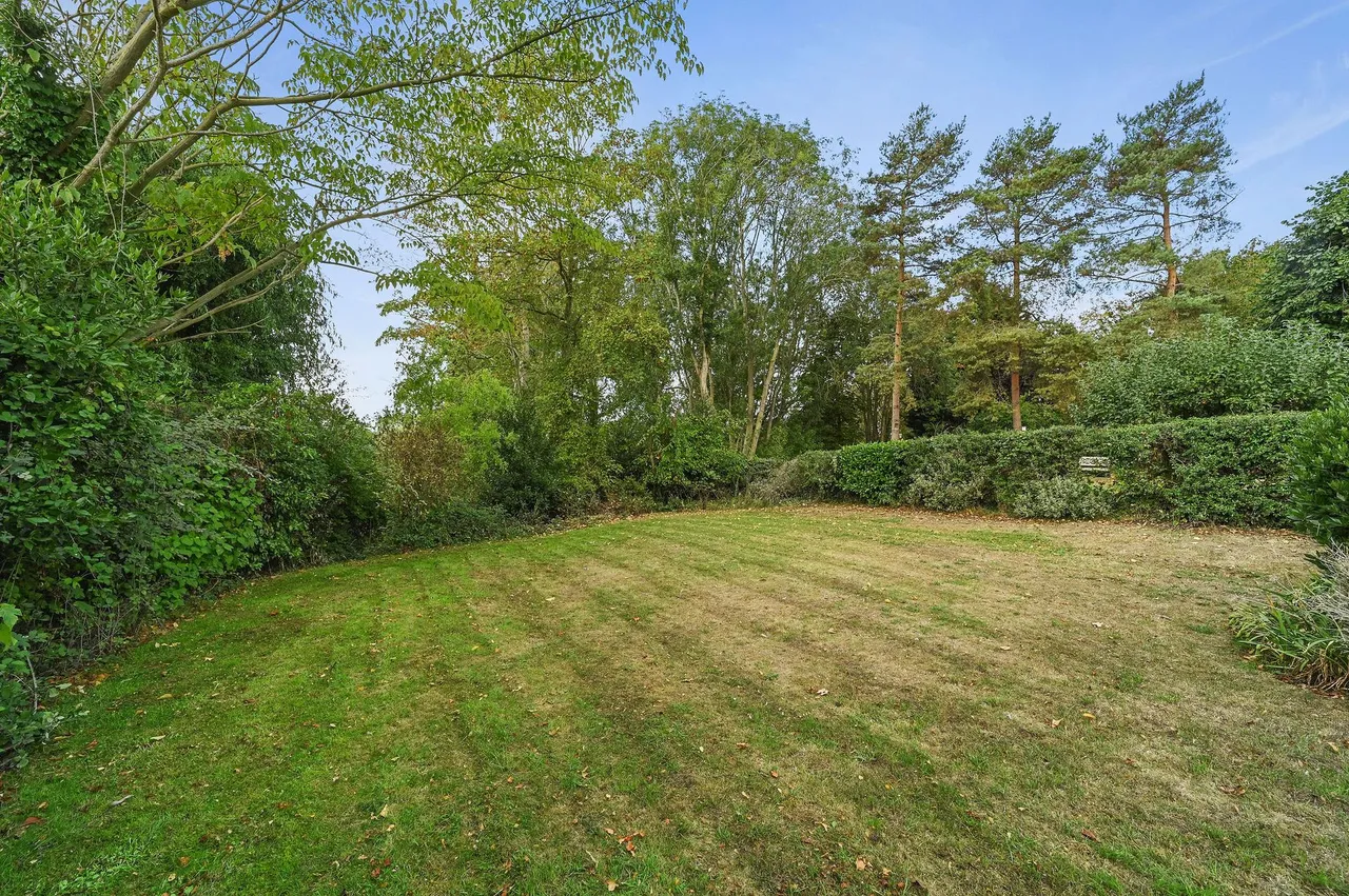 Newbridge Hill, West Bergholt, photo 31