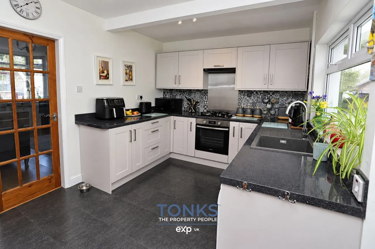 Moat Road, Oldbury, B68, photo 4