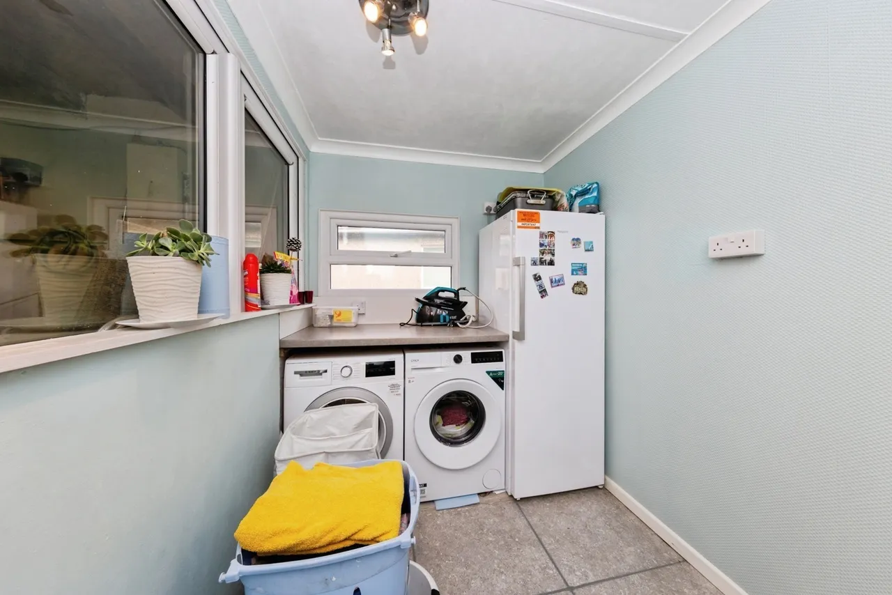 Cae Cotton, Llanelli, SA14, photo 11