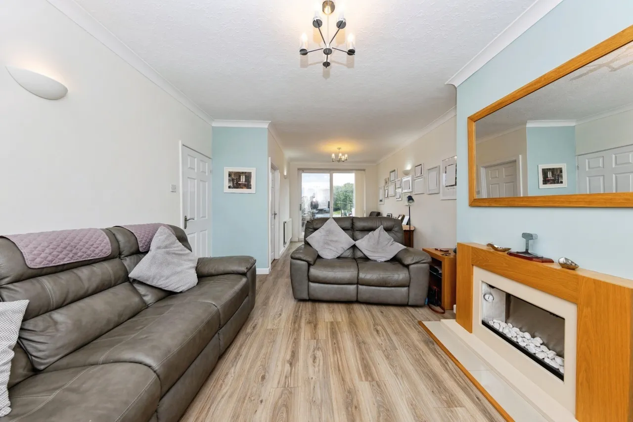 Cae Cotton, Llanelli, SA14, photo 4