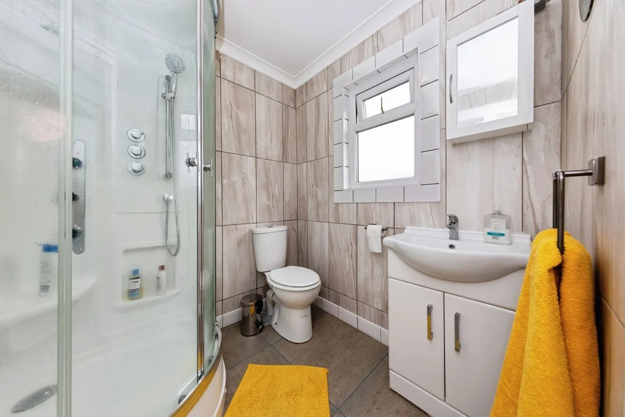 Cae Cotton, Llanelli, SA14, photo 12