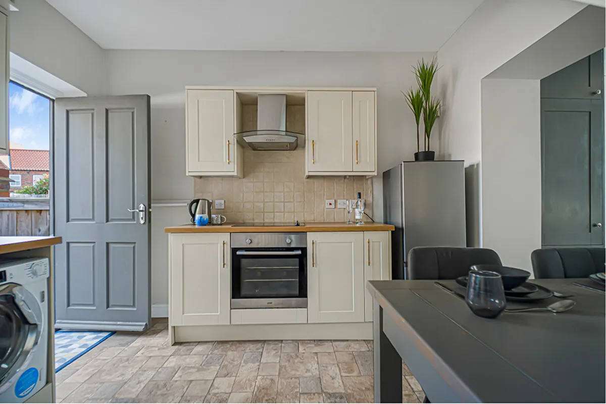 Beckside, Beverley, HU17, photo 7