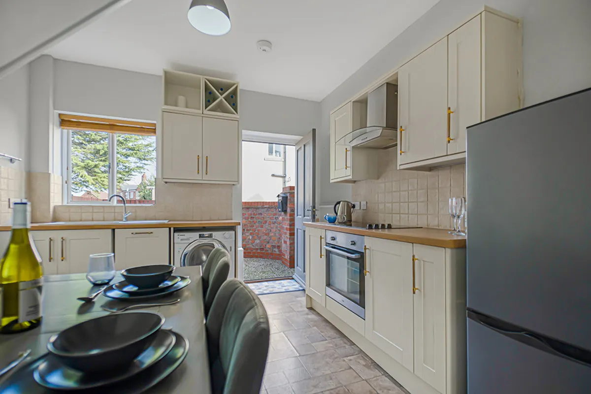 Beckside, Beverley, HU17, photo 8