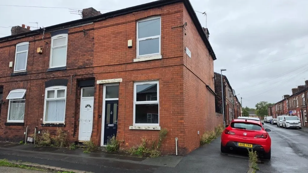3 bed house for sale, Mitchell Street, Newton Heath, M40