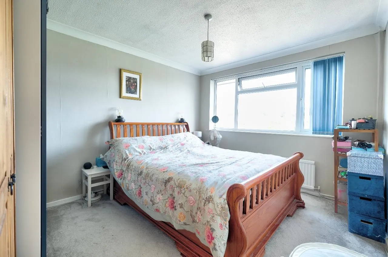 Mewburn Road, Banbury, OX16, photo 5