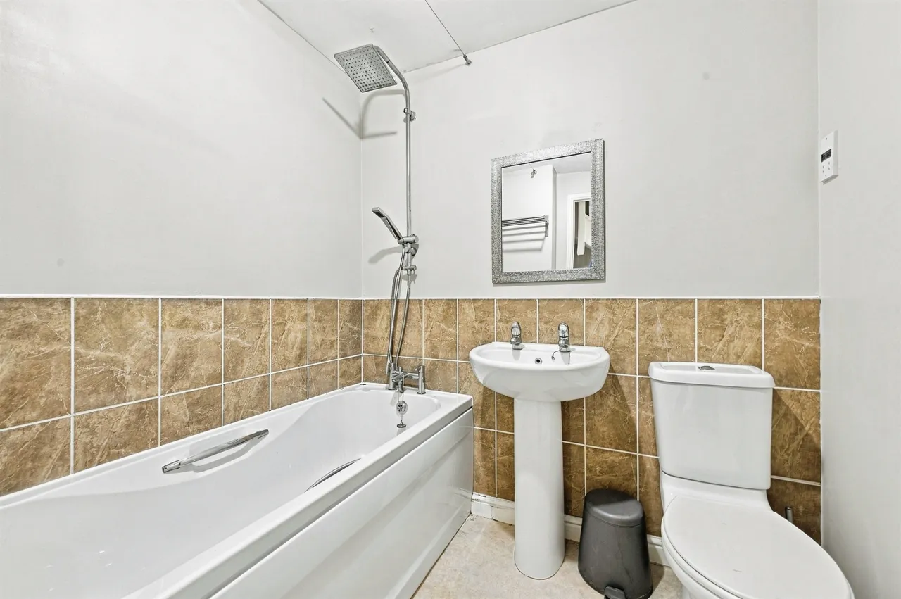 South Meadow Road, Northampton, photo 12