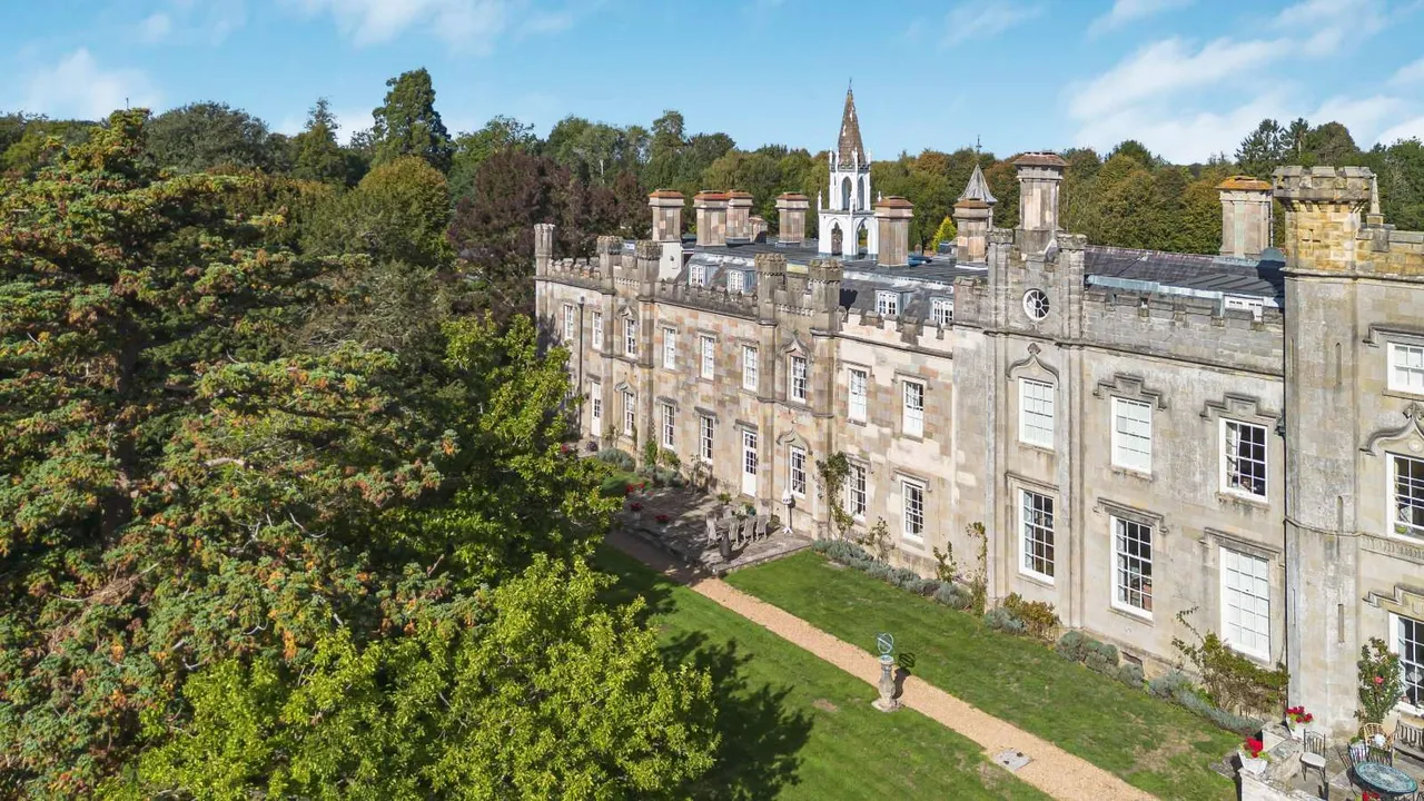4 bed flat for sale, Sheffield Park, Uckfield, TN22