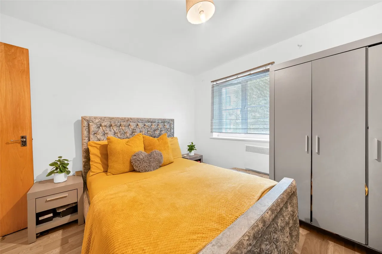 Longmarsh Lane, West Thamesmead, SE28, photo 12