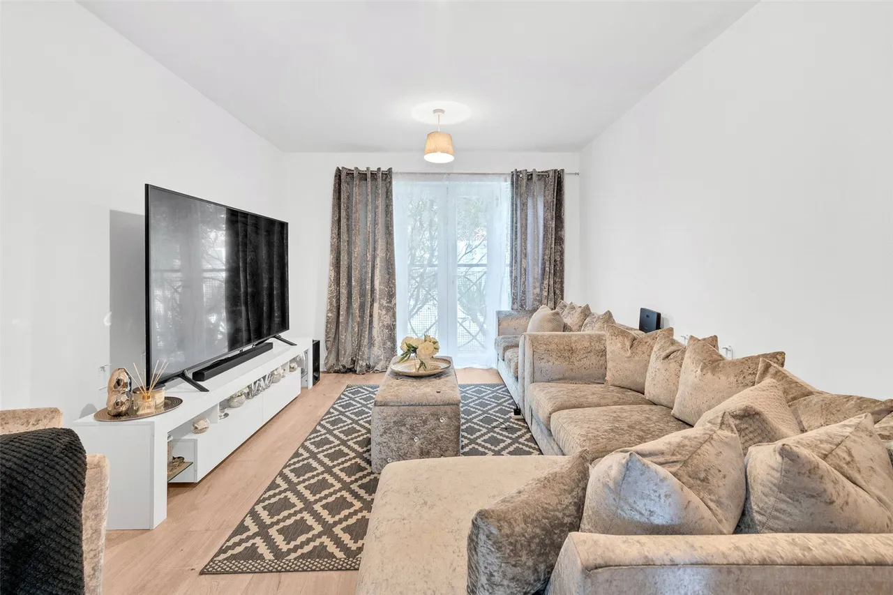 Longmarsh Lane, West Thamesmead, SE28, photo 11