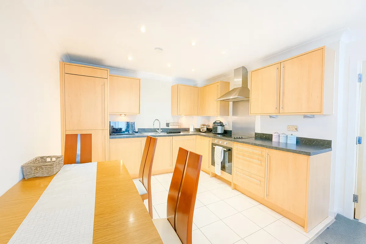 Quayside Drive, Essex, Colchester, CO2 8GQ, photo 9