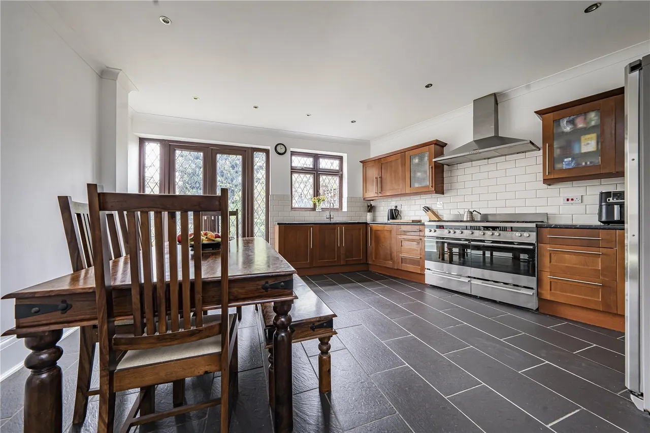 Cherry Orchard, West Drayton, UB7, photo 12