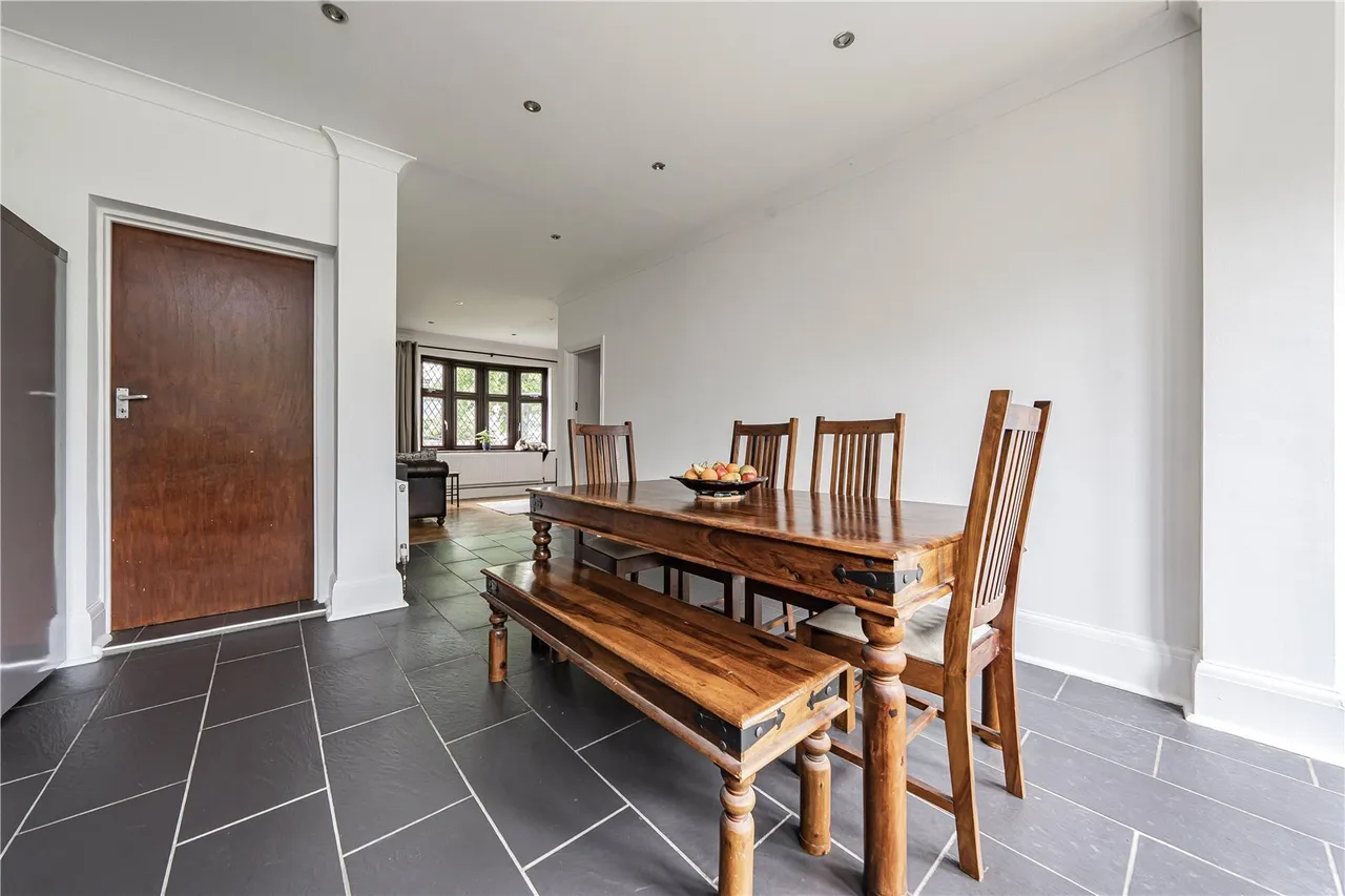 Cherry Orchard, West Drayton, UB7, photo 8