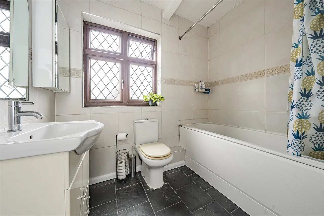 Cherry Orchard, West Drayton, UB7, photo 17