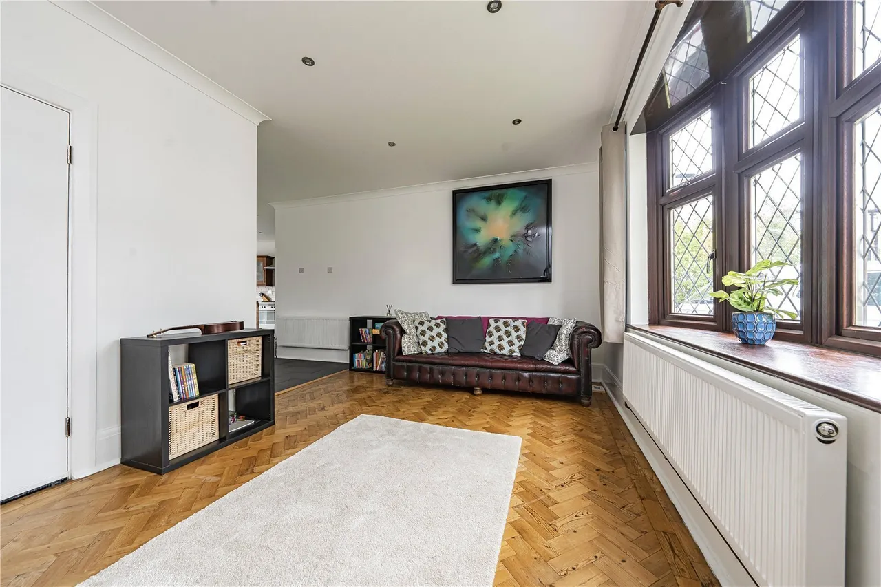Cherry Orchard, West Drayton, UB7, photo 9