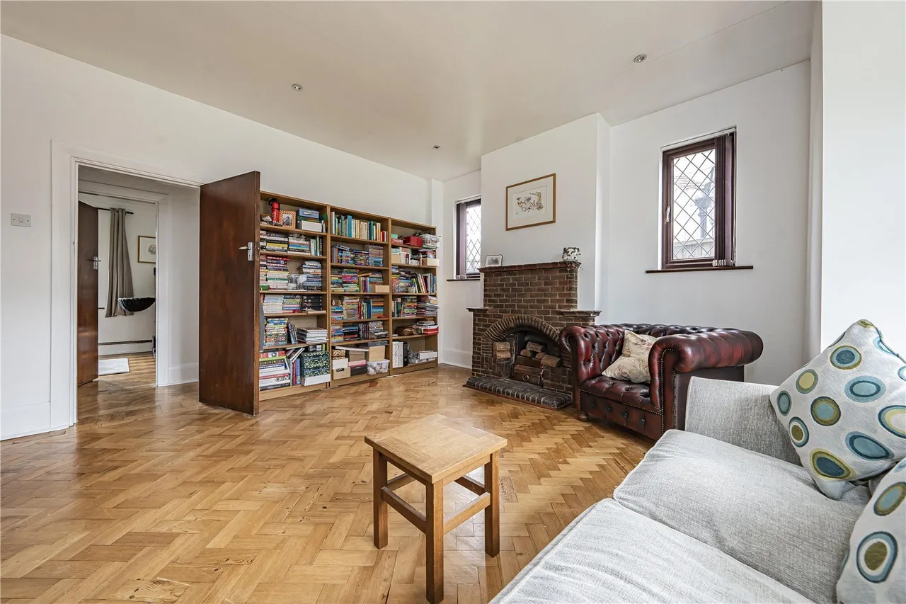 Cherry Orchard, West Drayton, UB7, photo 11