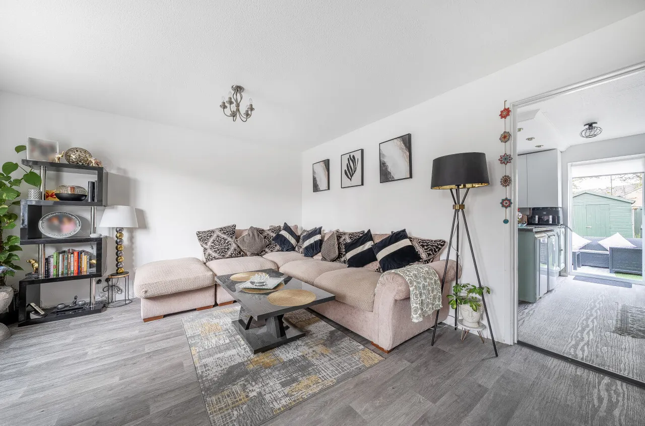 The Fieldings, Woking, GU21, photo 14