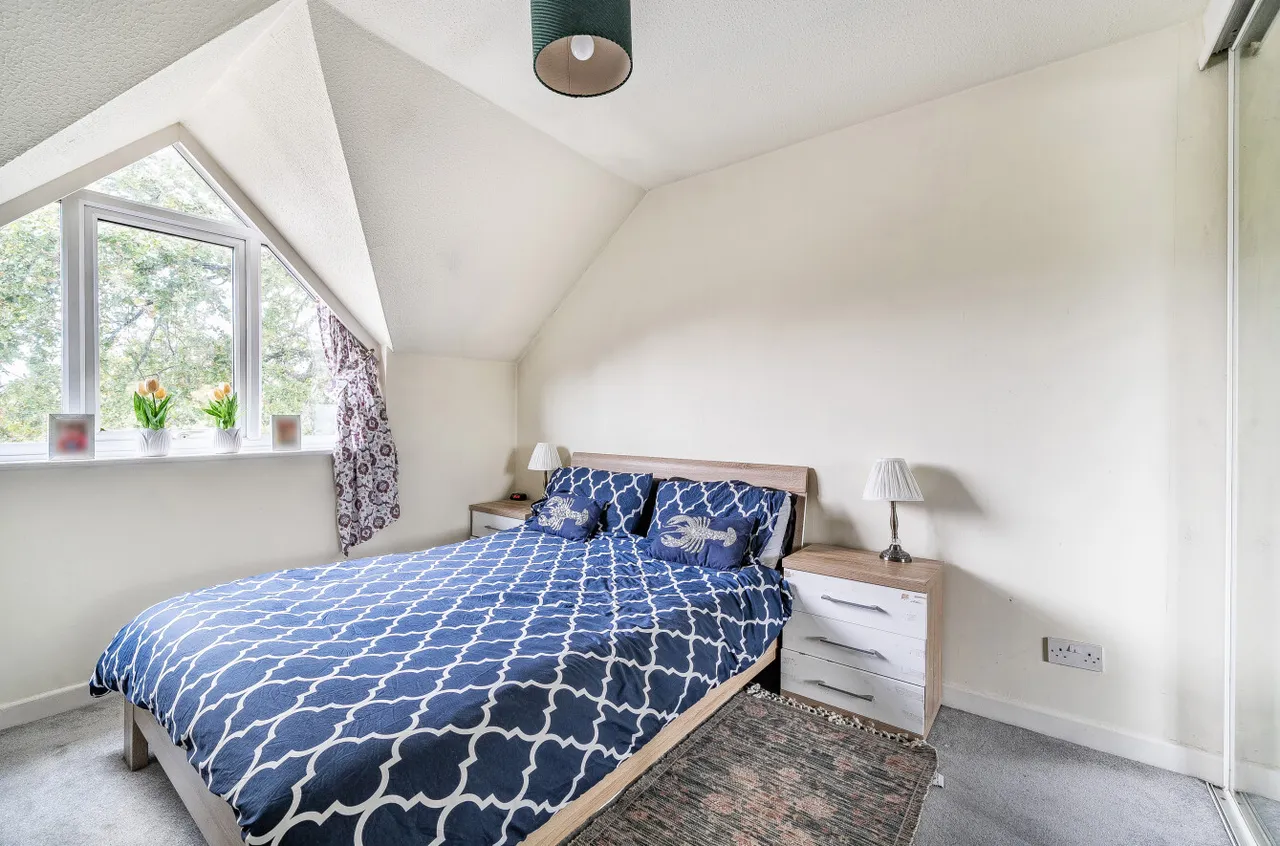 The Fieldings, Woking, GU21, photo 13