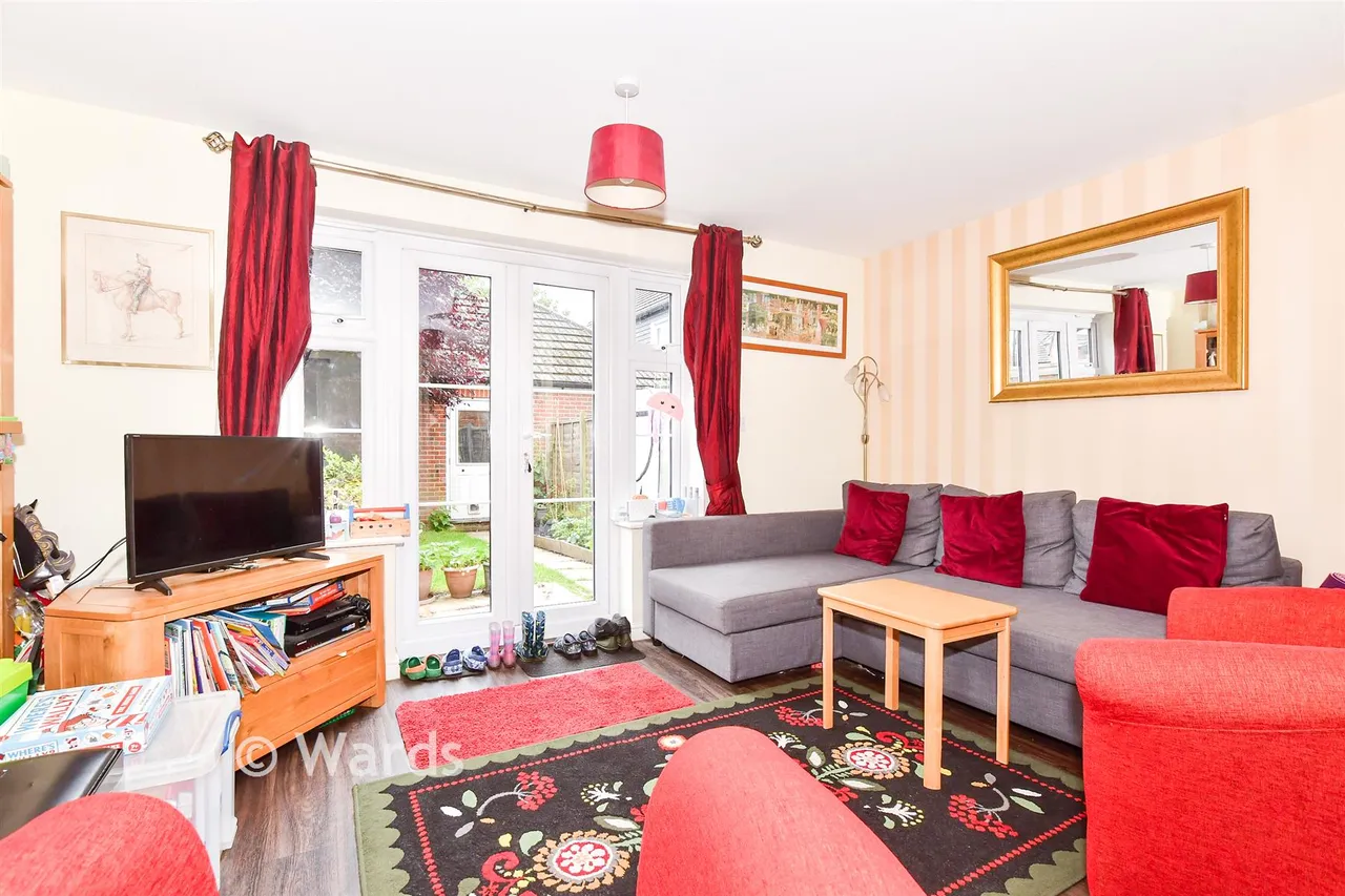 Brampton Field, Ditton, ME20, photo 4