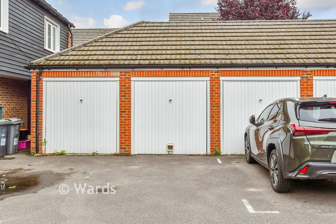 Brampton Field, Ditton, ME20, photo 11