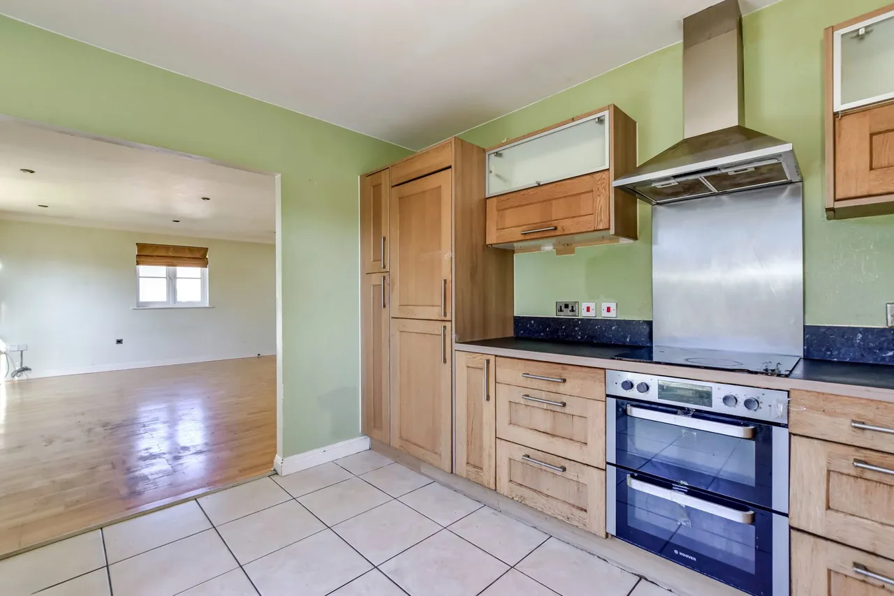 Wellsfield, Bushey, WD23, photo 7