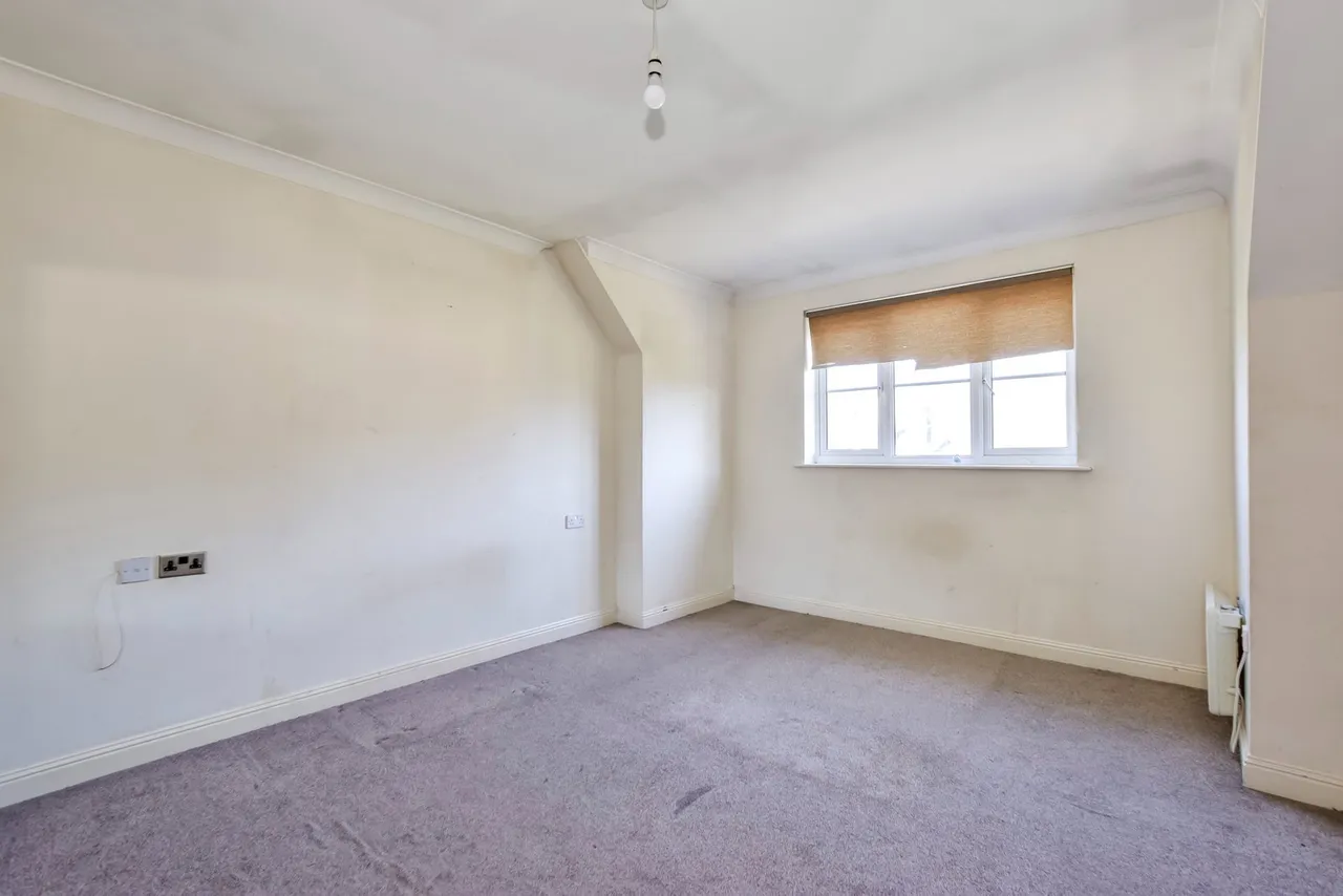 Wellsfield, Bushey, WD23, photo 12