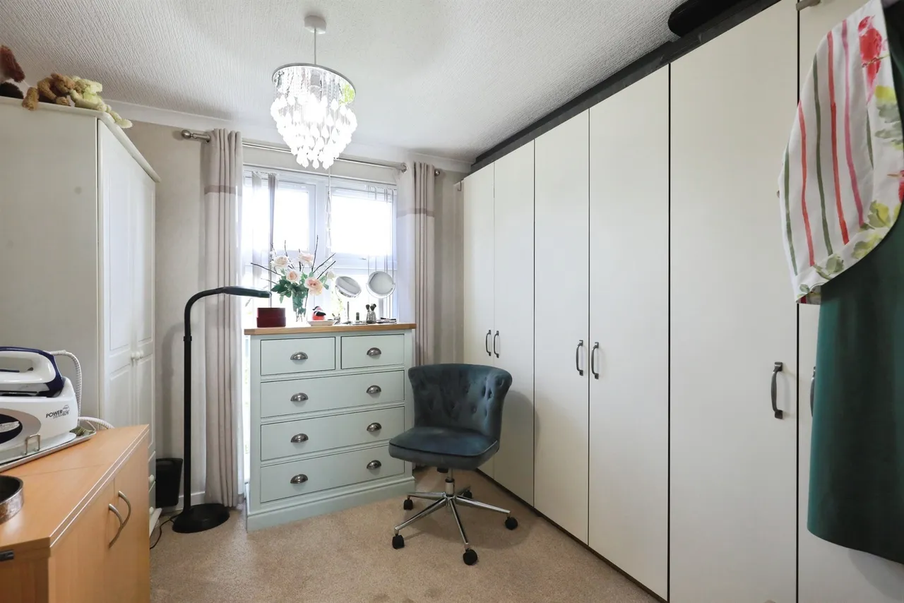 Oak Court, Marston Edge, CV37, photo 13