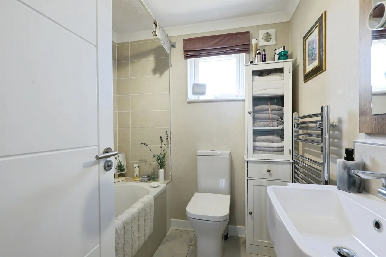 Oak Court, Marston Edge, CV37, photo 10