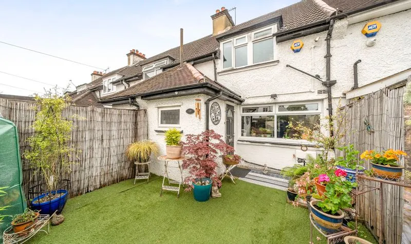 3 bed house for sale — Horton Hill, Epsom, KT19