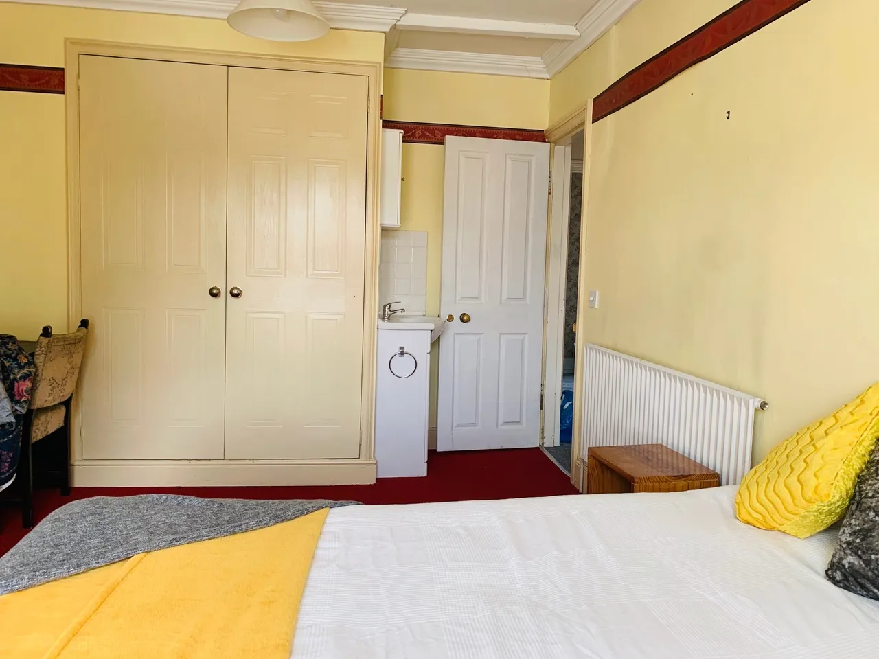 Priory Road, St Denys, SO17, photo 9