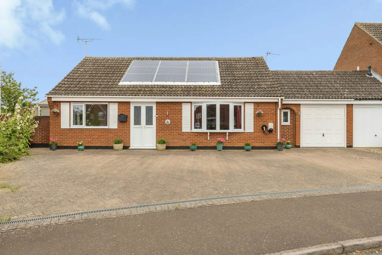 3 bed house for sale — Conyers, Wymondham, Norfolk, NR18