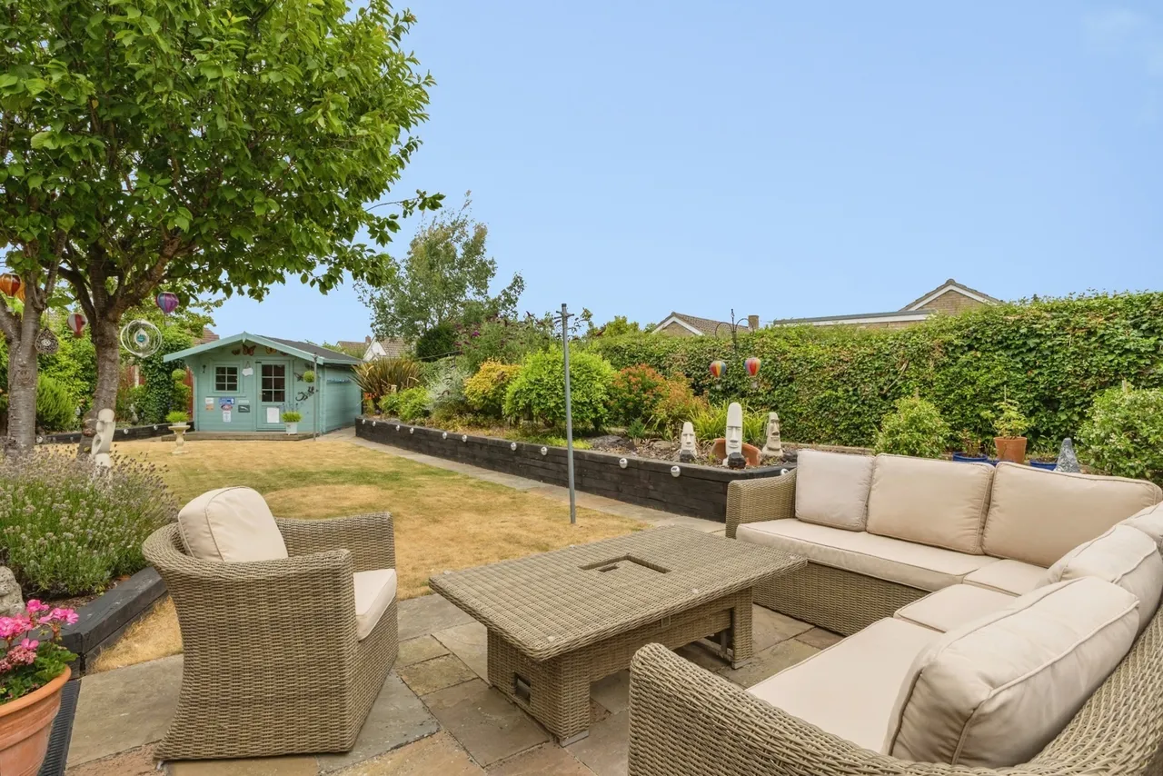 Conyers, Wymondham, Norfolk, NR18, photo 14