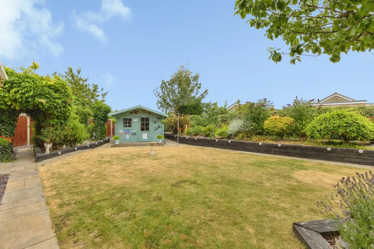 Conyers, Wymondham, Norfolk, NR18, photo 3