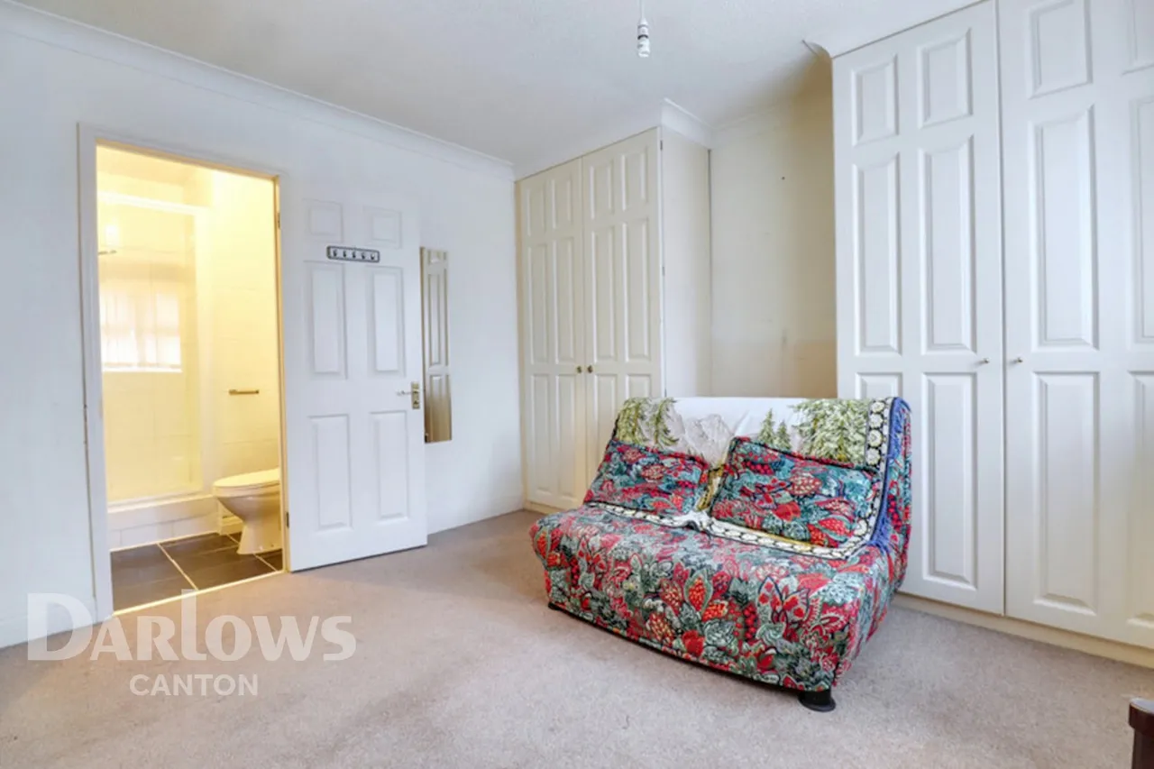 Powderham Drive, Cardiff, photo 14
