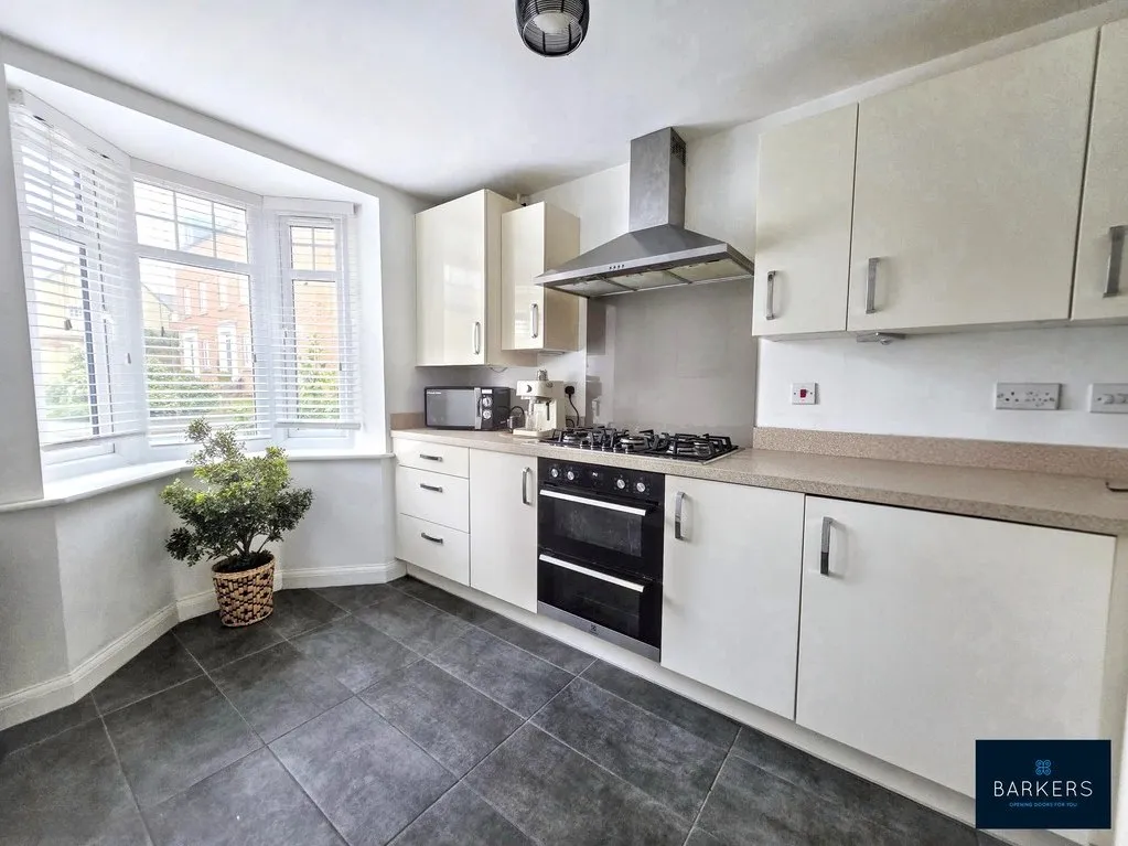Heathfield Lane Birkenshaw, Bradford BD11 2DP, photo 3