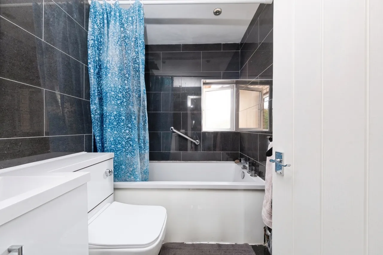 Cleavers Avenue, Conniburrow, MK14, photo 16