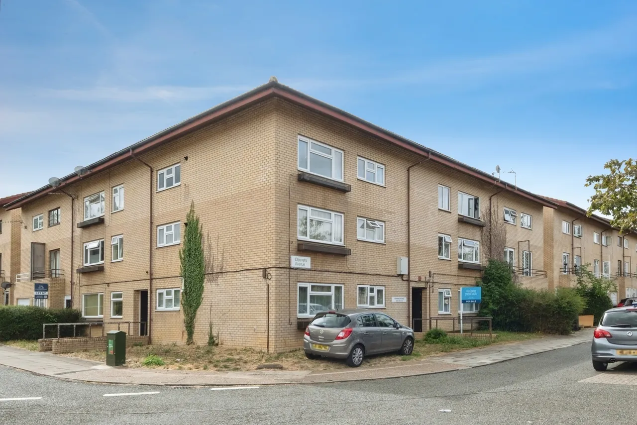 Cleavers Avenue, Conniburrow, MK14, photo 9