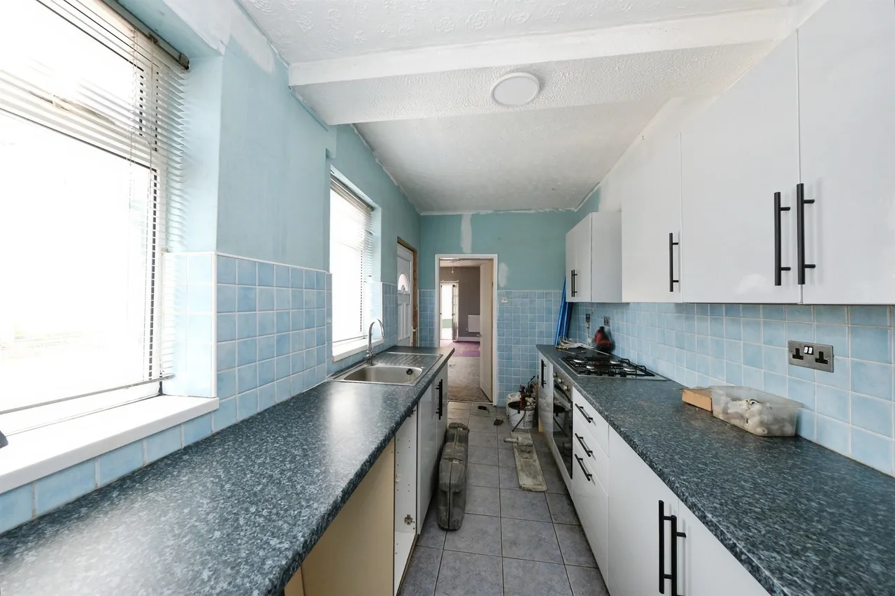 Prospect Drive, Shirebrook, NG20, photo 7