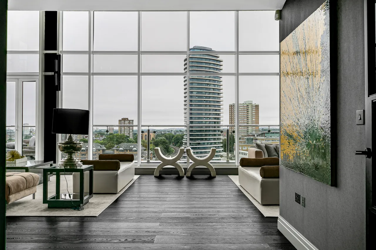 Imperial Wharf, Waterside Tower, The Boulevard, London, photo 5