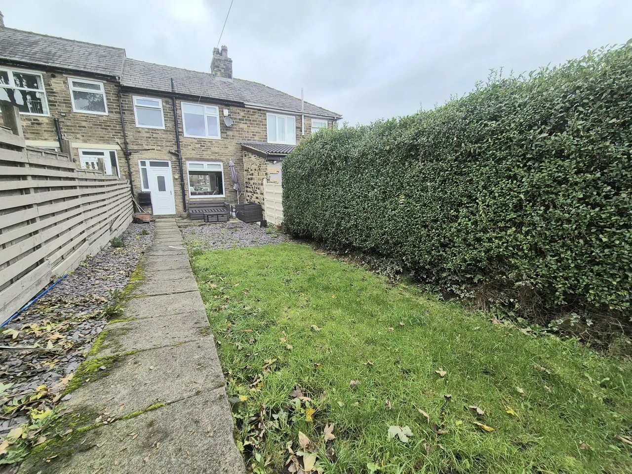 Moor End Gardens, HX2, photo 4