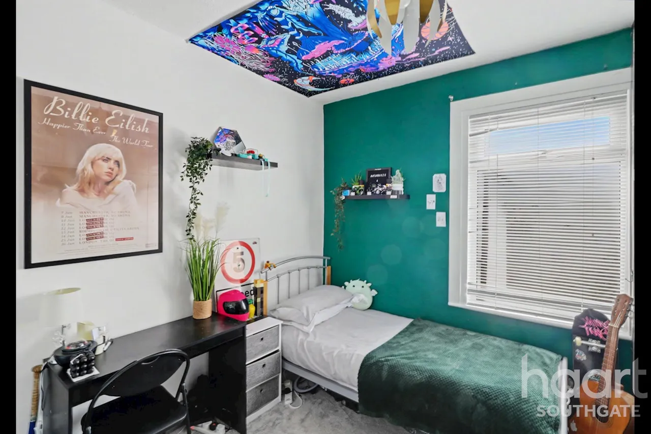 Carlton Road, London, N11, photo 5