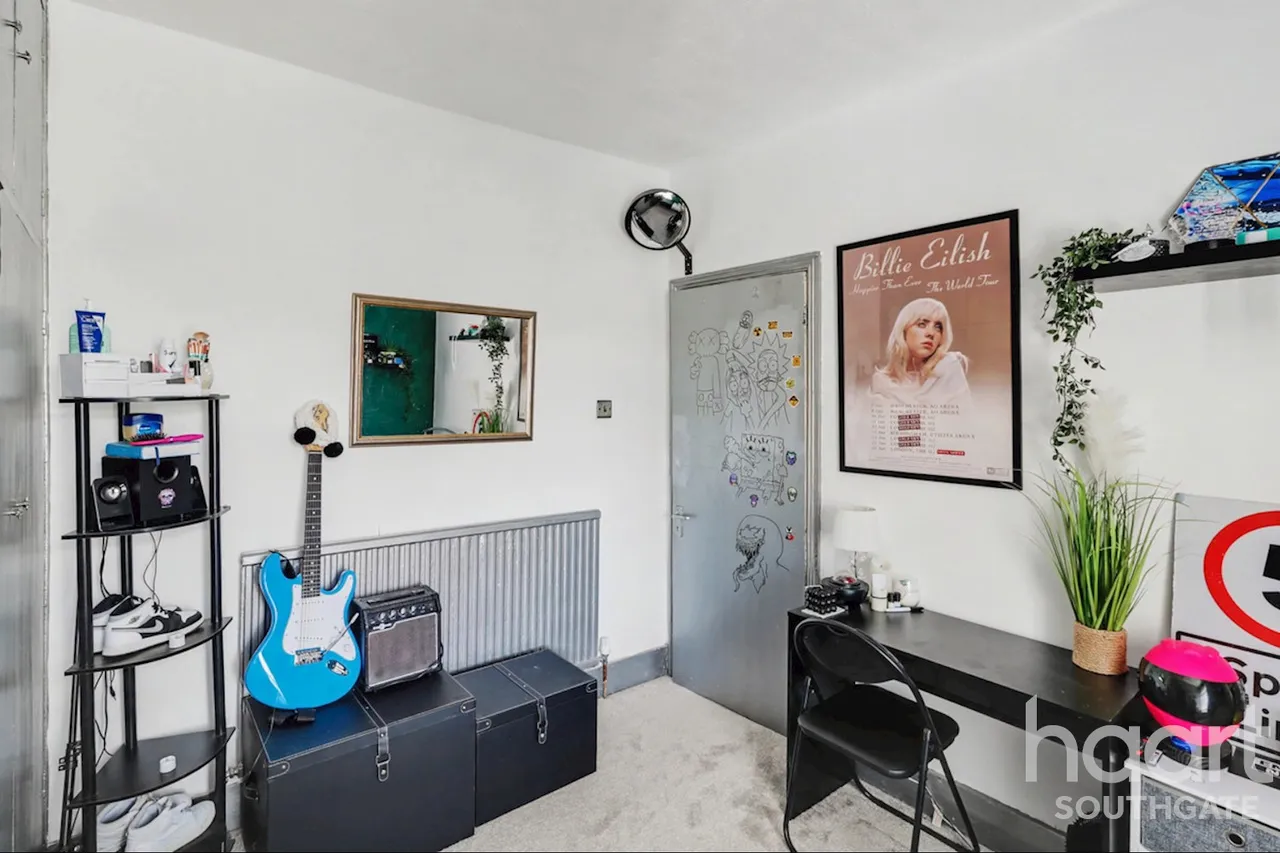 Carlton Road, London, N11, photo 11