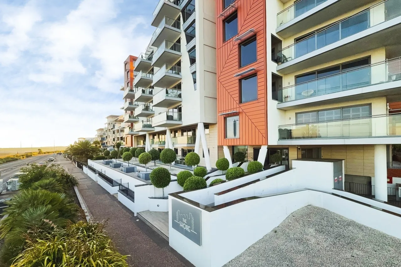 The Leas, Westcliff-on-Sea, Essex, SS0, photo 24